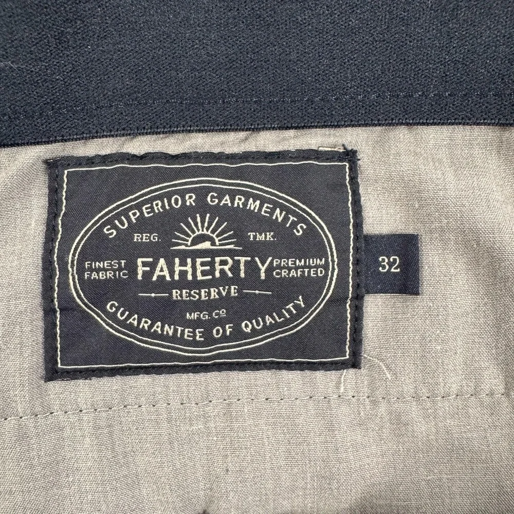 Faherty Reserve Shorts Mens 32 Navy Blue Golf Coolmax Stretch Chino Casual 34x8